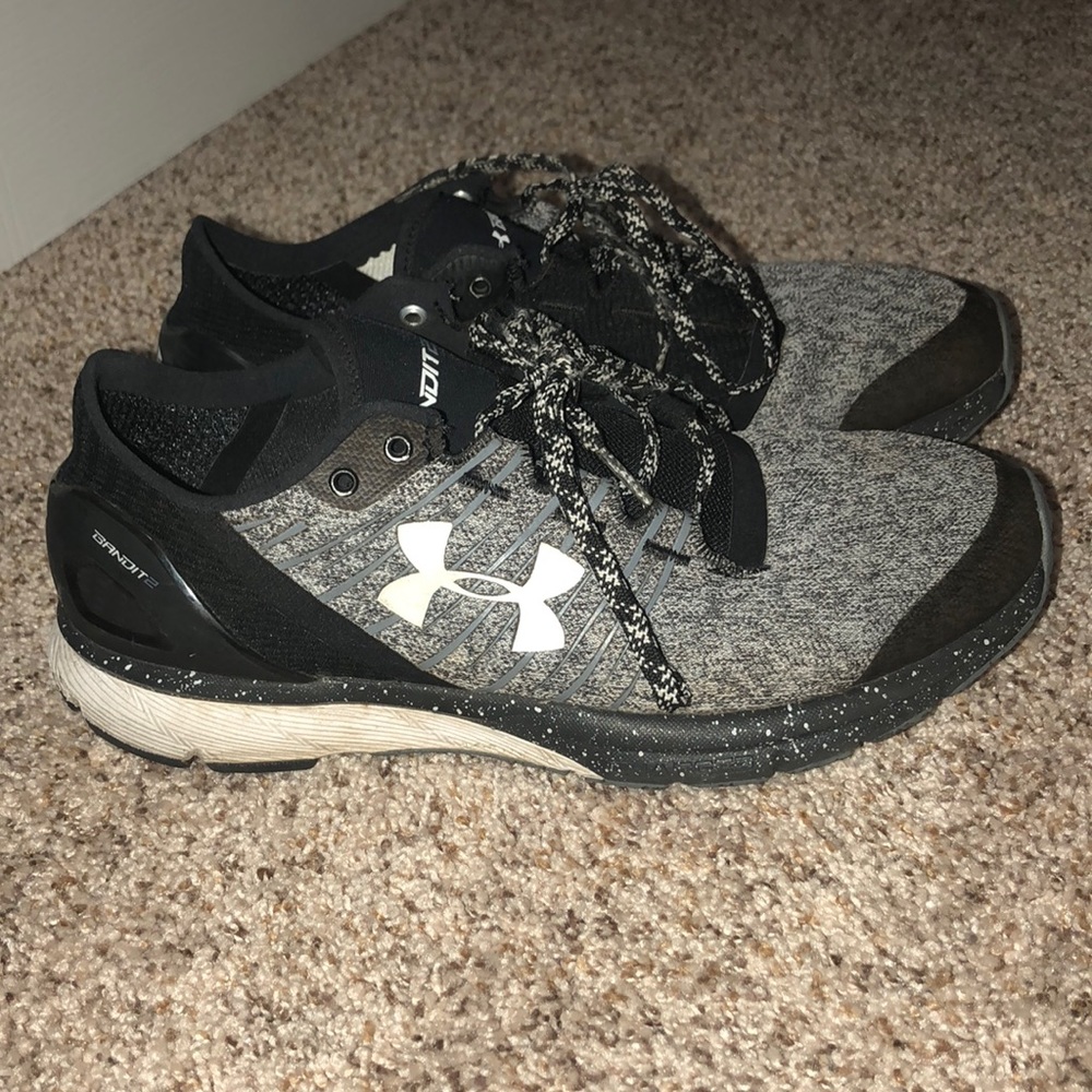 Under Amour Tennis shoes